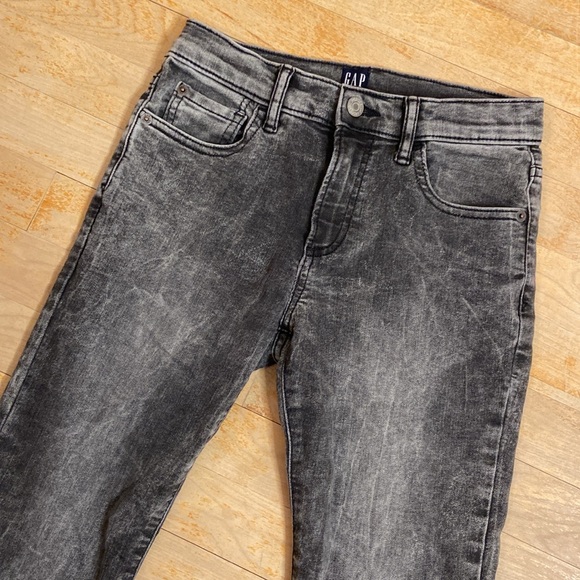 🌺 GAP Gray Wash Stretch Skinny Jeans - Picture 3 of 10
